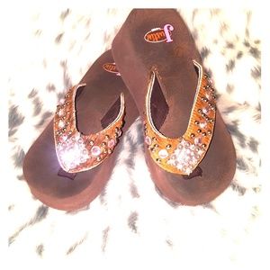 Rhinestone wedge flip flop